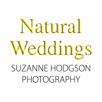 Natural Weddings Photography logo